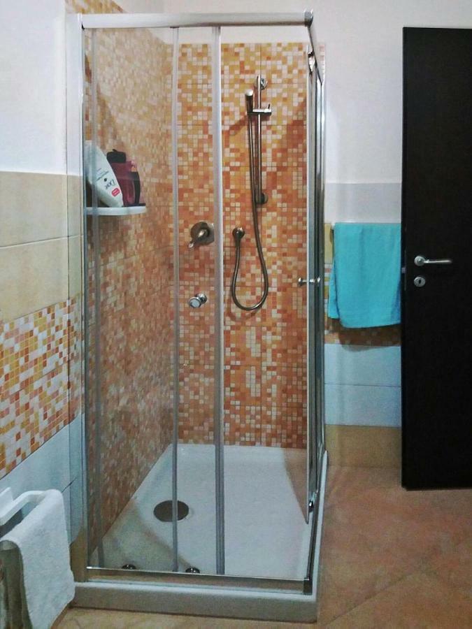 Апартаменты Casa Graziella Сант-Антиоко Экстерьер фото